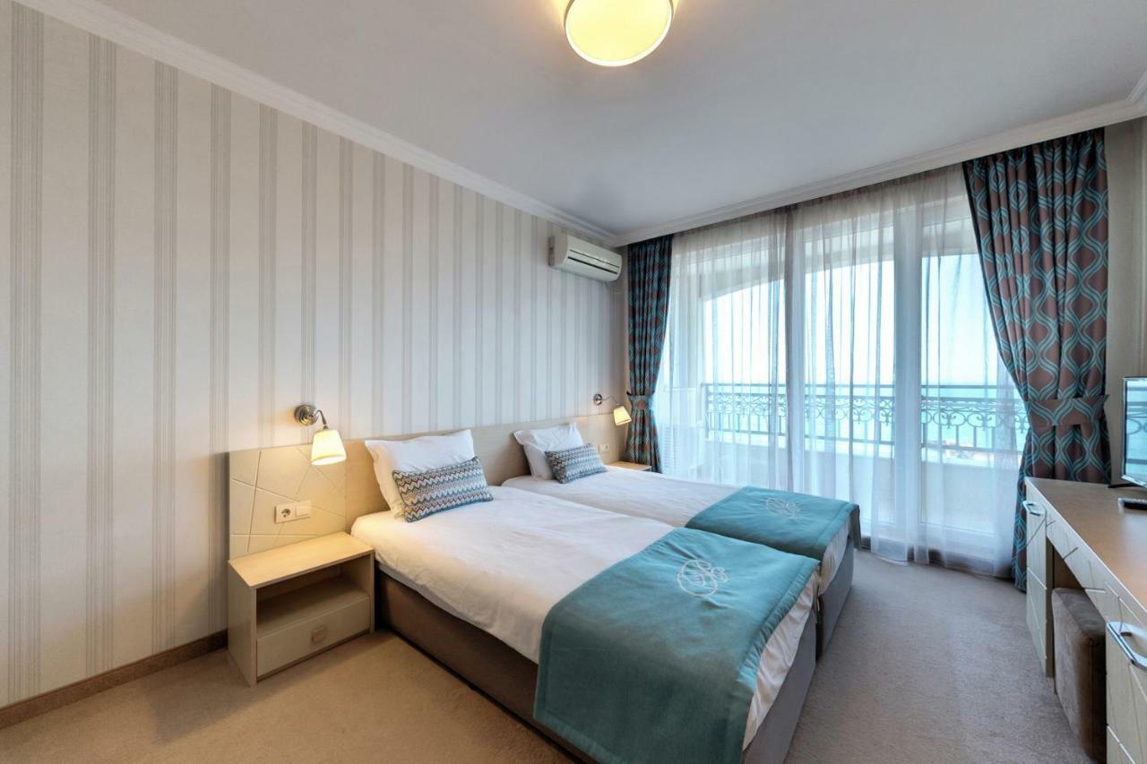 Penelopa Palace Apart Hotel & SPA Pomorie Exterior foto